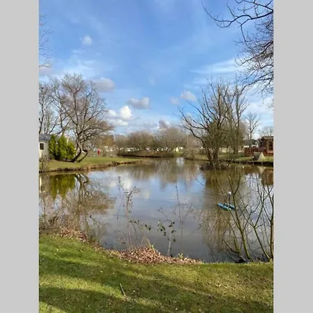 Apartman Modern Static Holiday Home Only 7 Miles From York Sleeps 6